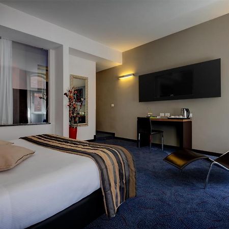 Hotel Rinascimento - Gruppo Trevi Hotels Рим Экстерьер фото