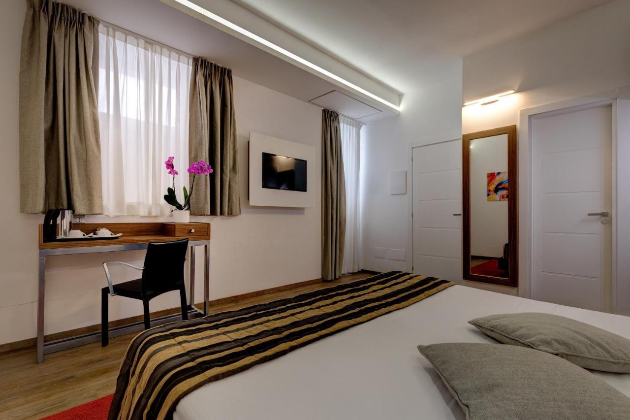 Hotel Rinascimento - Gruppo Trevi Hotels Рим Экстерьер фото