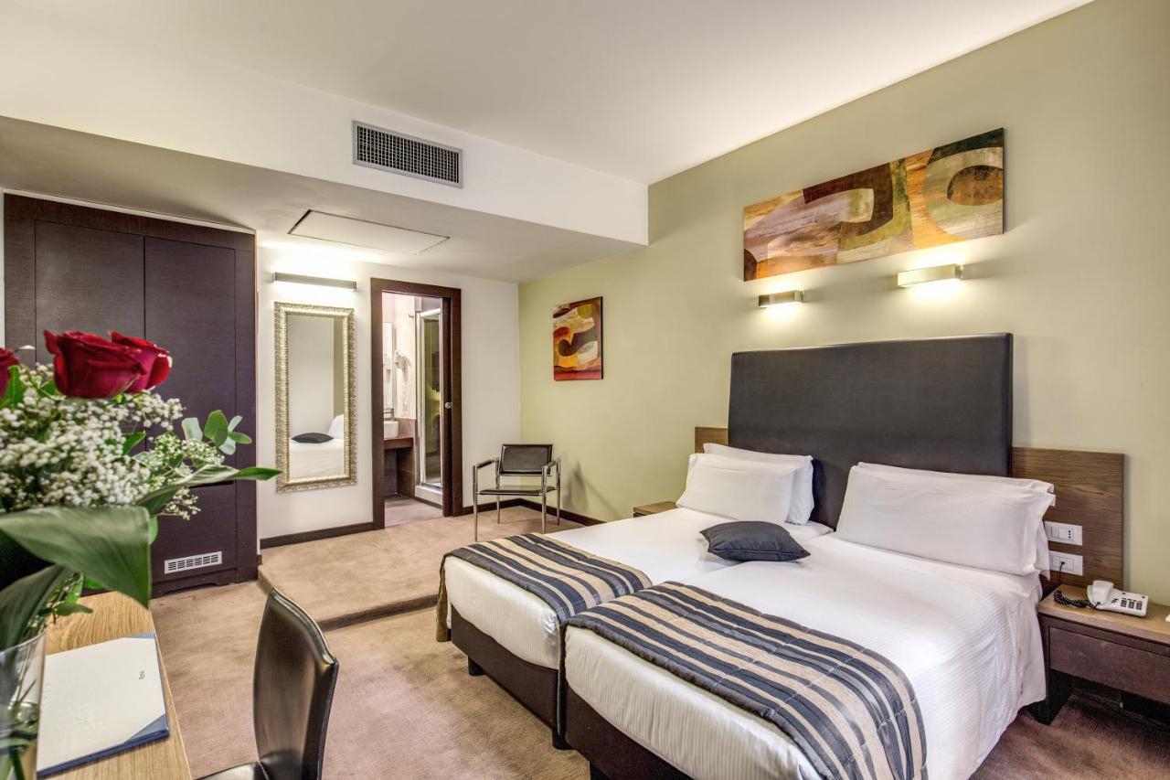 Hotel Rinascimento - Gruppo Trevi Hotels Рим Экстерьер фото