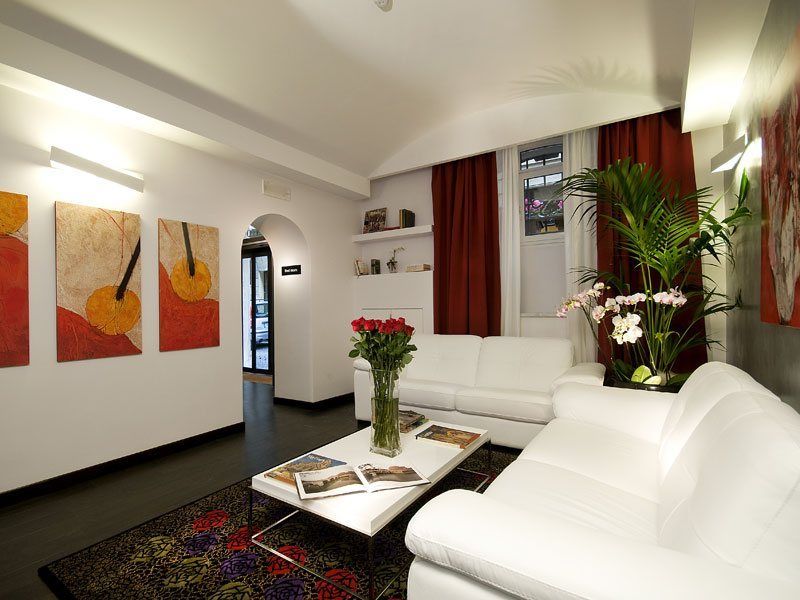 Hotel Rinascimento - Gruppo Trevi Hotels Рим Экстерьер фото